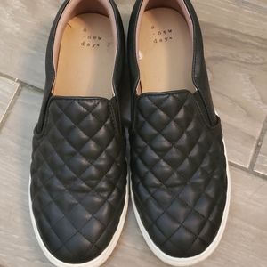 Black vans style shoes